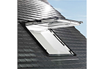 Felnyíló/billenő tetőtéri ablak R8